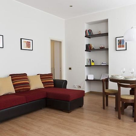 Italianway-Dell'Unione 6 Flat Apartment Milan Luaran gambar